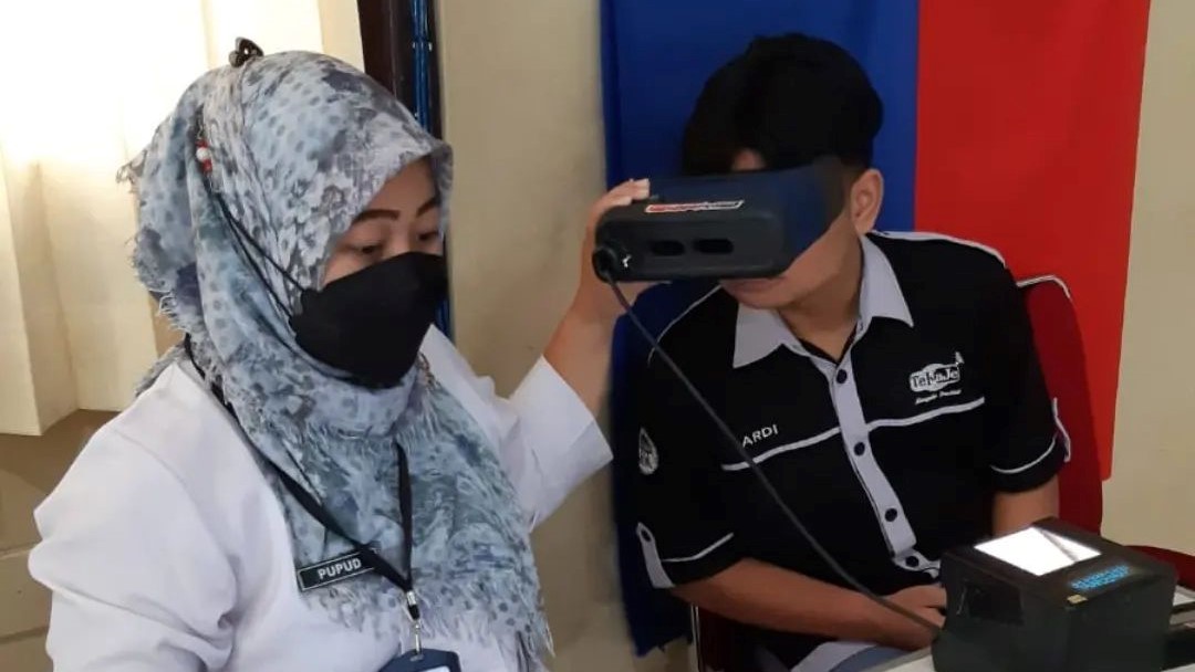 Disdukcapil Surakarta Lakukan Perekaman Ktp El Di Smkn Dan Man