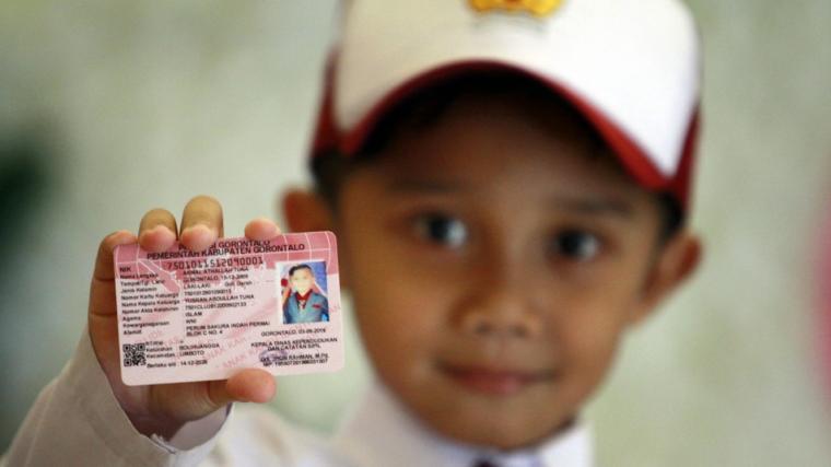 Persyaratan dan Mekanisme Kartu Identitas Anak (KIA) Persyaratan dan Mekanisme Kartu Identitas Anak (KIA)